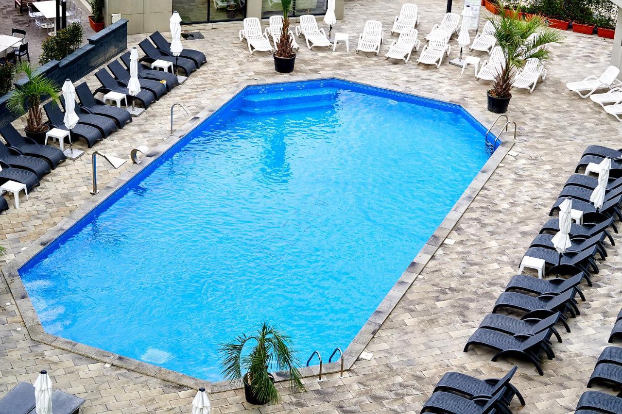 Orange Summer Apartment Spa Pools Beach Resort ママイア エクステリア 写真